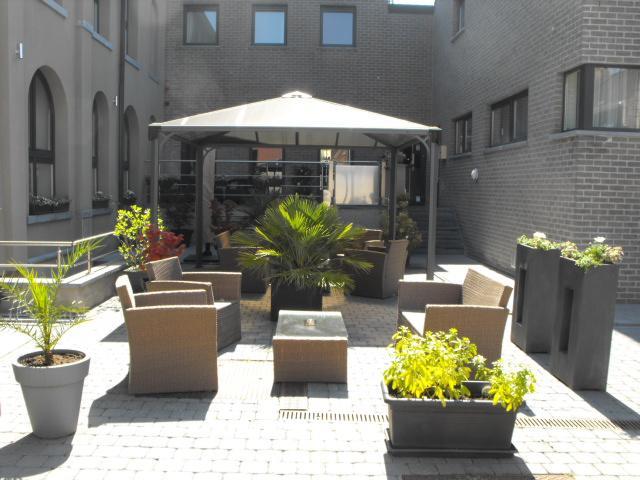 Hotel Saint Daniel Péruwelz エクステリア 写真